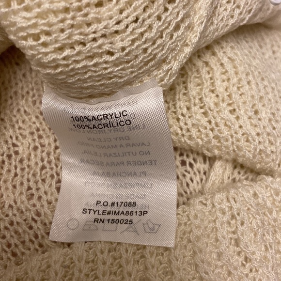 Emory Park Ivory Knit Crochet High Rise Elastic Waistband Size Small Short - Picture 5 of 5